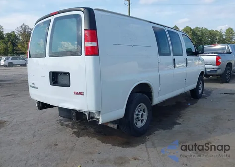 2018 GMC Savana 2500 Work Van from USA, damaged, VIN 1GTW7AFGXJ1912257